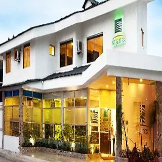 Hotel Mc Suites グアヤキル 4*,